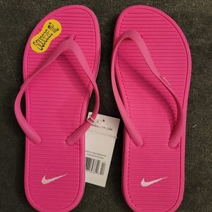 Nike solarsoft flip flop